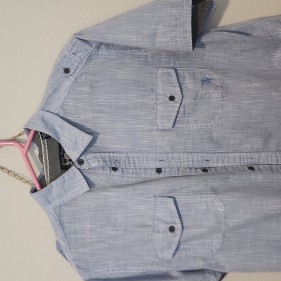 Lions Crest short sleeved button down shirt XL - Picture 2 of 3